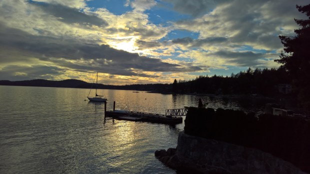 wp_20160919_18_23_35_pro